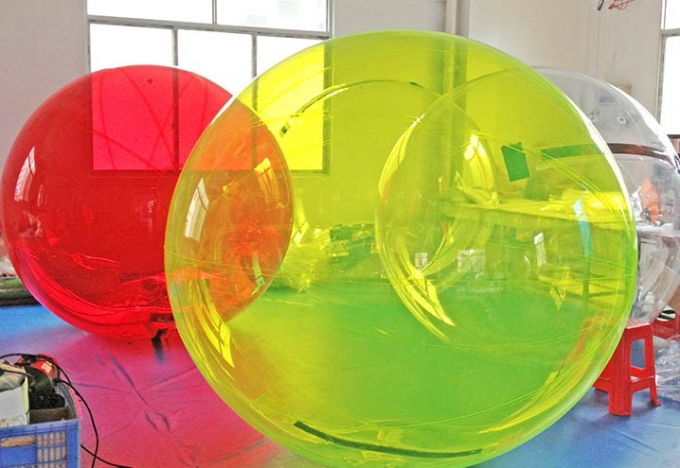Transparenter voll farbiger aufblasbares Wasser-gehender Ball für Wasser-Park/Partei