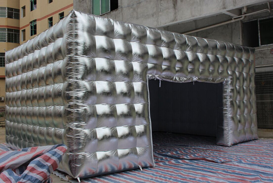 China Kundengebundenes Splitter-großes aufblasbares Zelt, aufblasbares Festzelt im Freien fournisseur