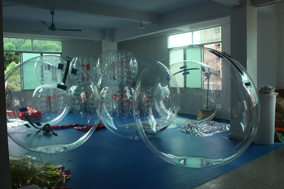 China Aufblasbares Ballon-Wasser-gehende Bälle des Fachmann-1.8m für die Kinder, die Mitte spielen fournisseur