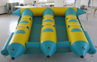 China Customed 6 Sitzer-aufblasbare Bananen-Boots-Fliegen-Fische für Explosions-Pool-Spielwaren usine