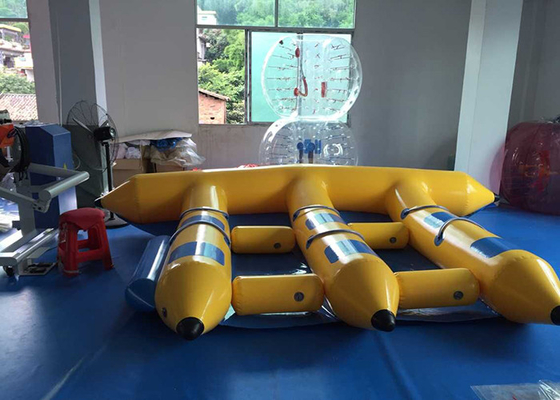 China Farbiges aufblasbares Wasser-Sport-Bananen-Boot des fliegenden Fisches feuerverzögernd fournisseur