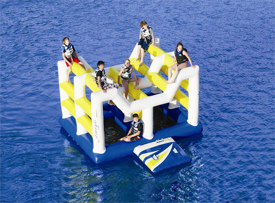 Aquapark der Insel des riesigen kommerziellen aufblasbaren Wasserparks sich hin- und herbewegender aufblasbarer fournisseur