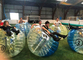 Aufblasbarer Blasen-Fußball im Freien, PVCmaterieller menschlicher aufblasbarer Stoßball fournisseur